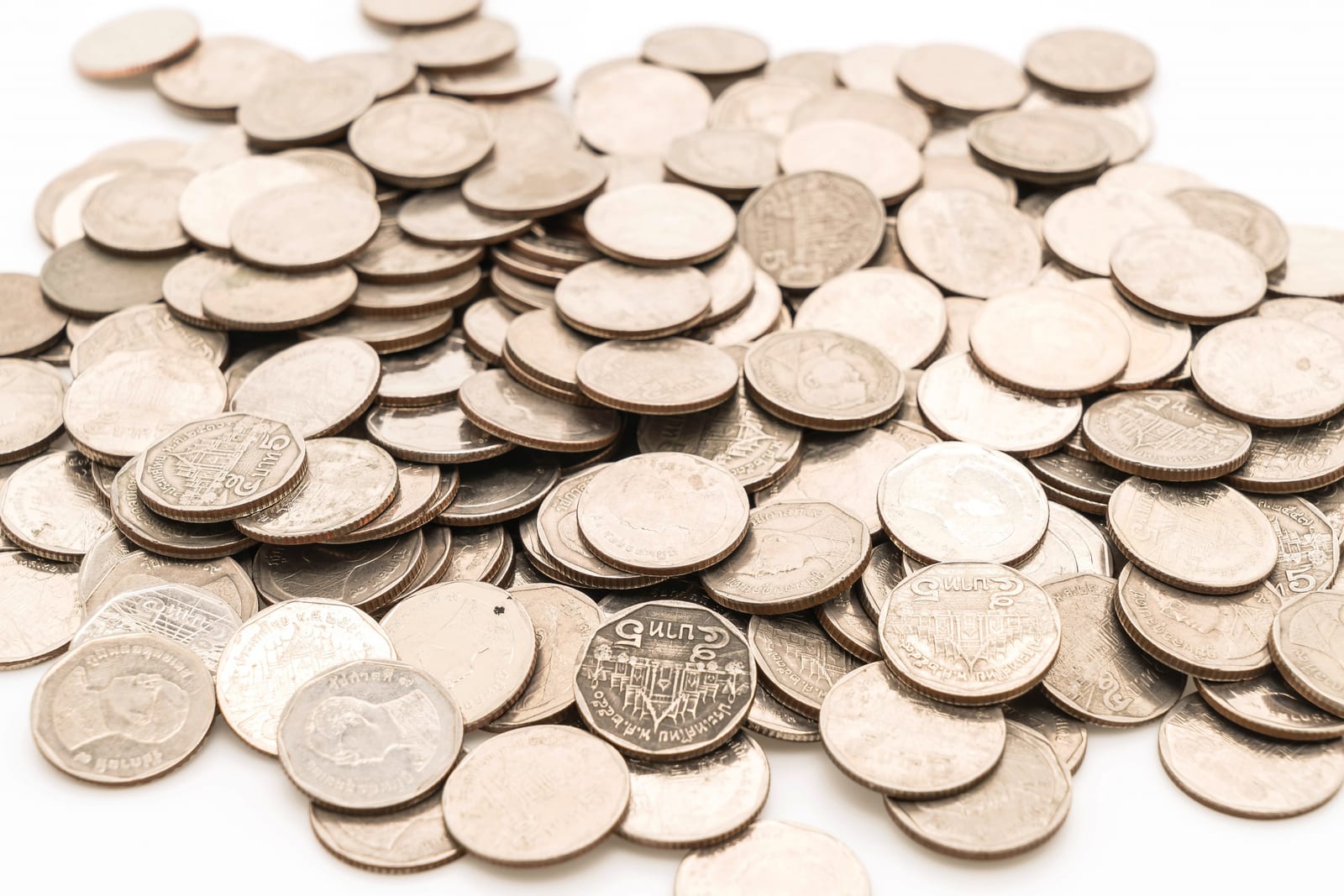 Coleção Temática — Moedas do Mundo (20 peças)
